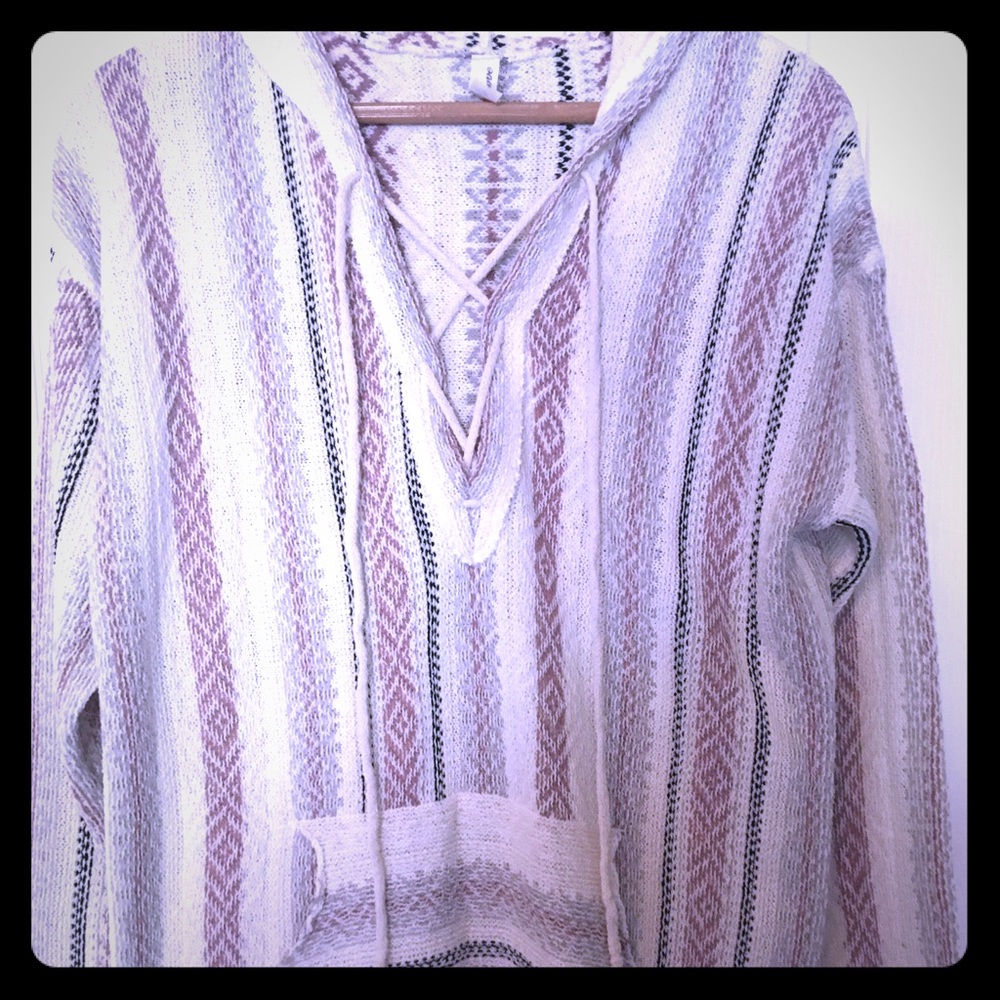 NWOT never worn cute Baja style top